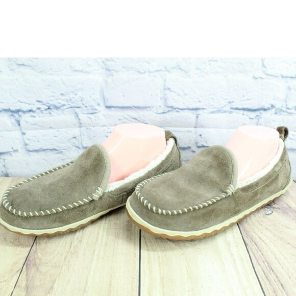 LL Bean Dark Cement Suede Fleece Lined Mountain Moccasin Slippers 9 M - Picture 2 of 9